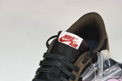 SCOTT DARK LOW TRAVIS 1 AIR CQ4277-001 JORDAN MOCHA 0902